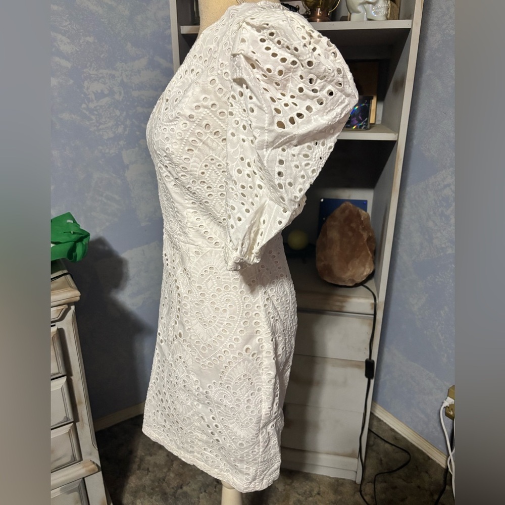 Dynamite White Eyelet Puff Sleeve Open Back Mini Dress NWT Size Small - Picture 5 of 14